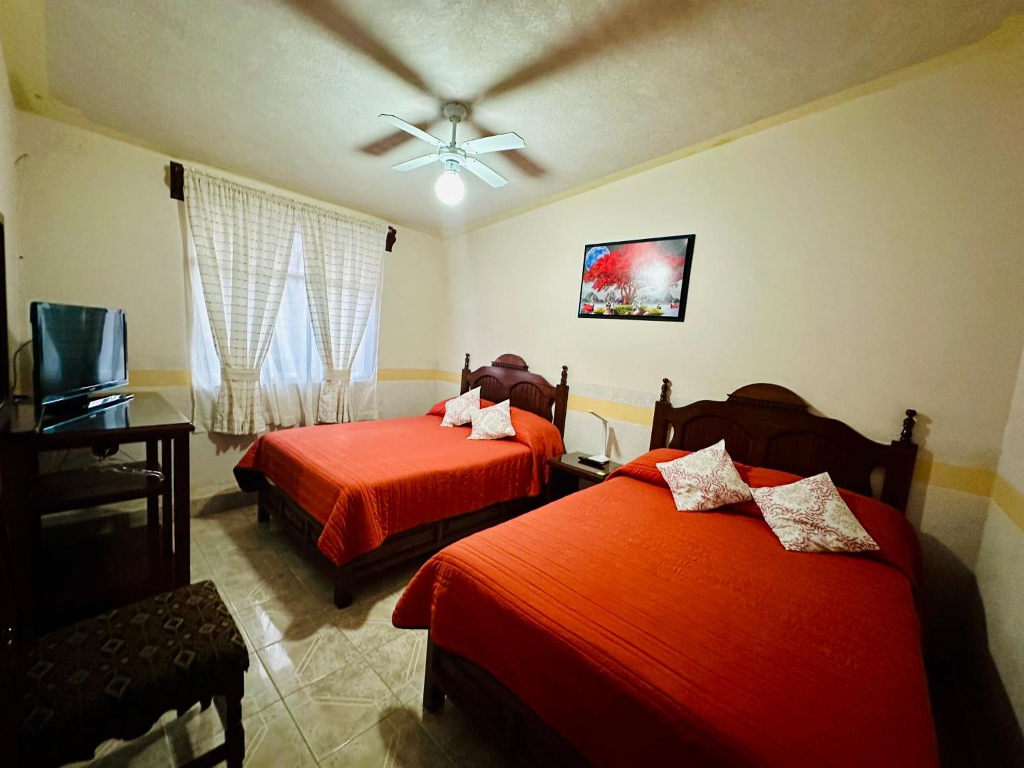 Hotel Monarca Tlalpujahua de Rayón Eksteriør bilde